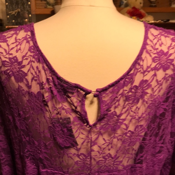Purple Victorian Lace Dress - Picture 4 of 7
